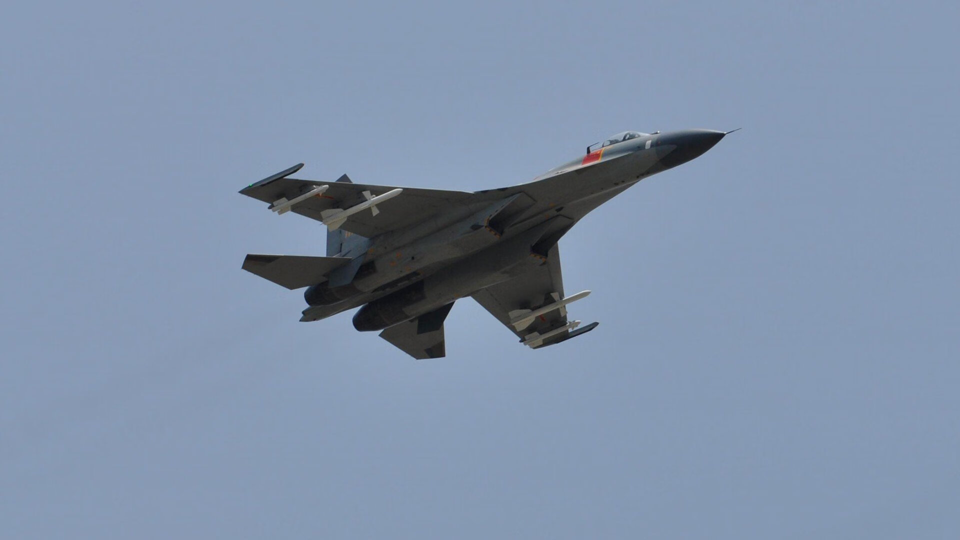 开云官网在线-_青少年攀岩节：登上梦想的高峰_，青少年攀岩视频比赛视频