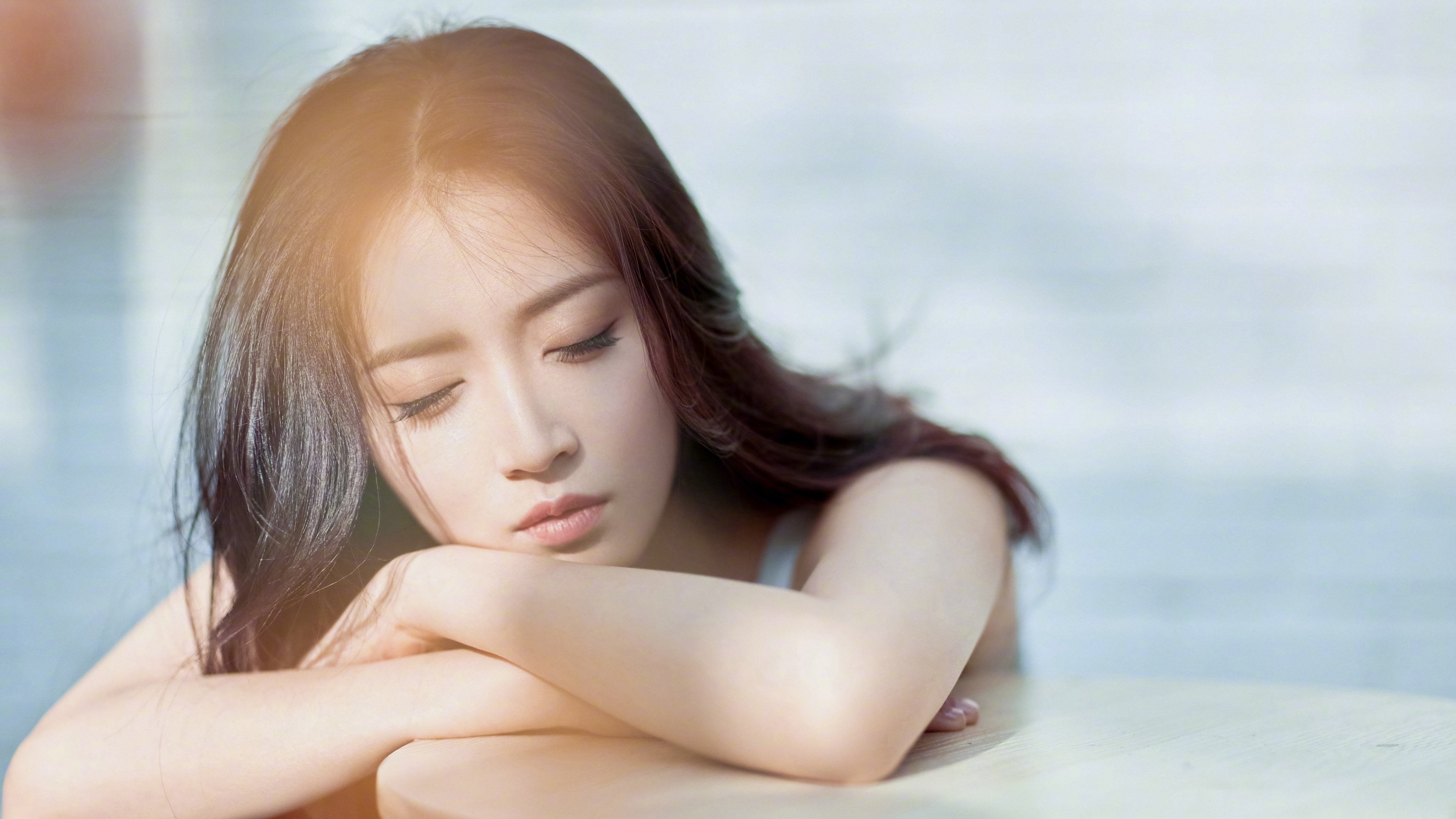 开云·体育官方网站入口-英超战局激烈，精彩瞬间和关键扑救不断上演，英超 比赛