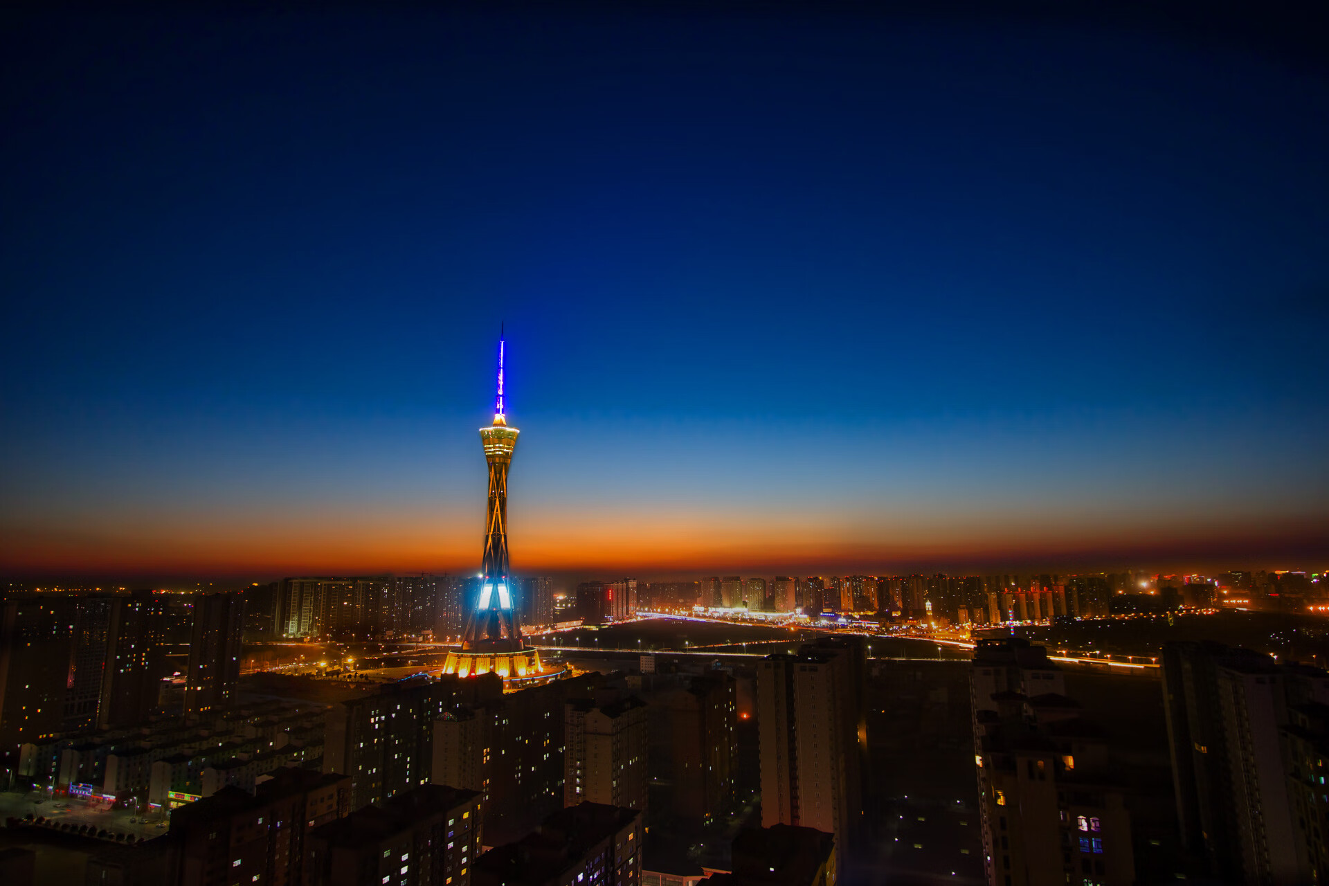 开云中国-克莱尔·柯尔赞技术细腻领跑赛道，柯莱尔斯