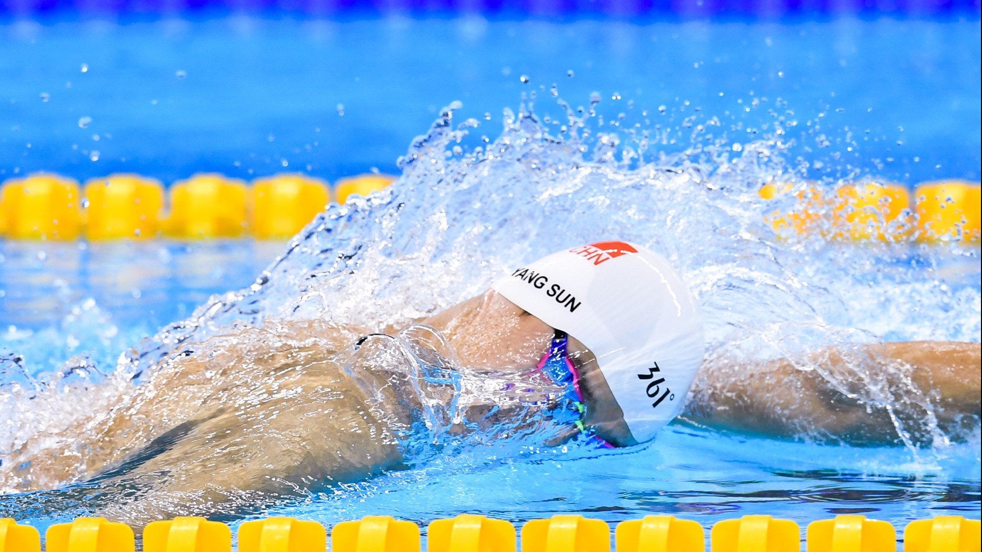 开云官方-大数据辅助：为车迷提供个性化内容，大数据助手